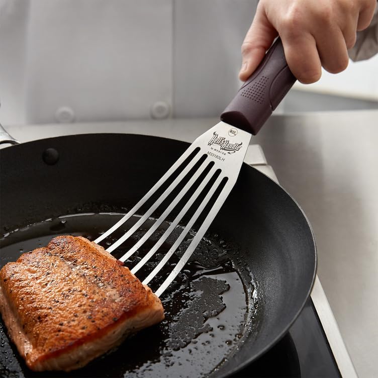 Mercer Culinary Hell's Handle Large Fish Turner/Spatula, 4 Inch x 9 Inch