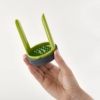 Joseph Joseph Spiro Hand Held Vegetable Slicer Spiralizer, Spaghetti Zoodle Zucchini Noodle Food Maker, Dishwasher safe - Green