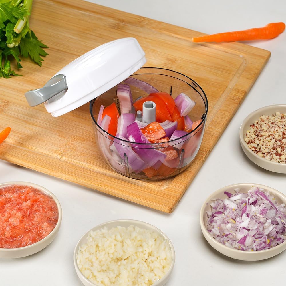 Manual Food Processor Vegetable Chopper 2.3 Cup Small Mini Hand Pull String Onion Chopper Garlic Mincer Cutter with 3 Stainless Steel Blades (Grey, 550 ml)