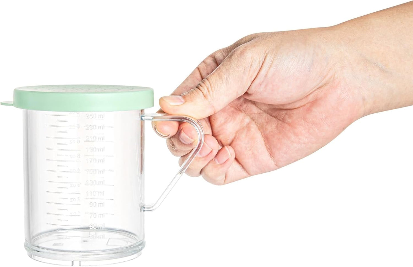 Restaurantware Spice Shaker 1 Count Plastic Shaker, Durable Seasoning Dredge with Yellow Coarse Lid, Clear Shaker for Commercial Kitchens, Pizzerias, and Bakeries