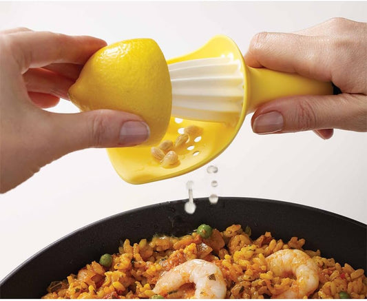 Joseph Joseph Catcher Citrus Reamer with Seed Catcher, Yellow
