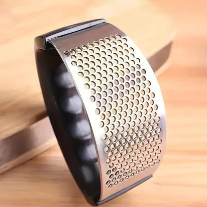 Stainless Steel Garlic Press & Ginger Rocker – Manual Garlic Crusher for Effortless Cooking – Essential Kitchen Tool & Accessory
