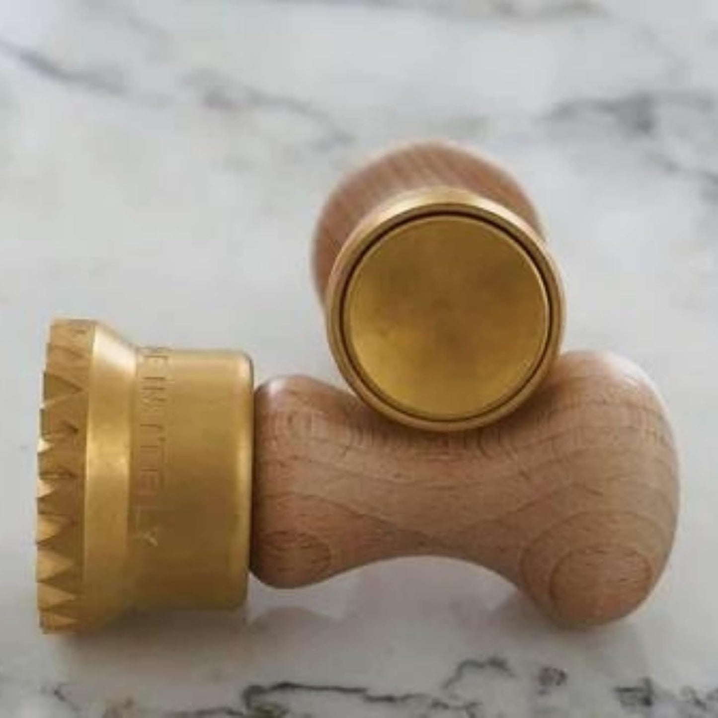La Gondola Homemade Ravioli Stamp - Round Festooned 1.97in | Italian Pasta Making Tool for Home and Business | Brass & Natural Wood | Sturdy & Easy to Use Ravioli Stamp | Ravioli Cutter Made in Italy