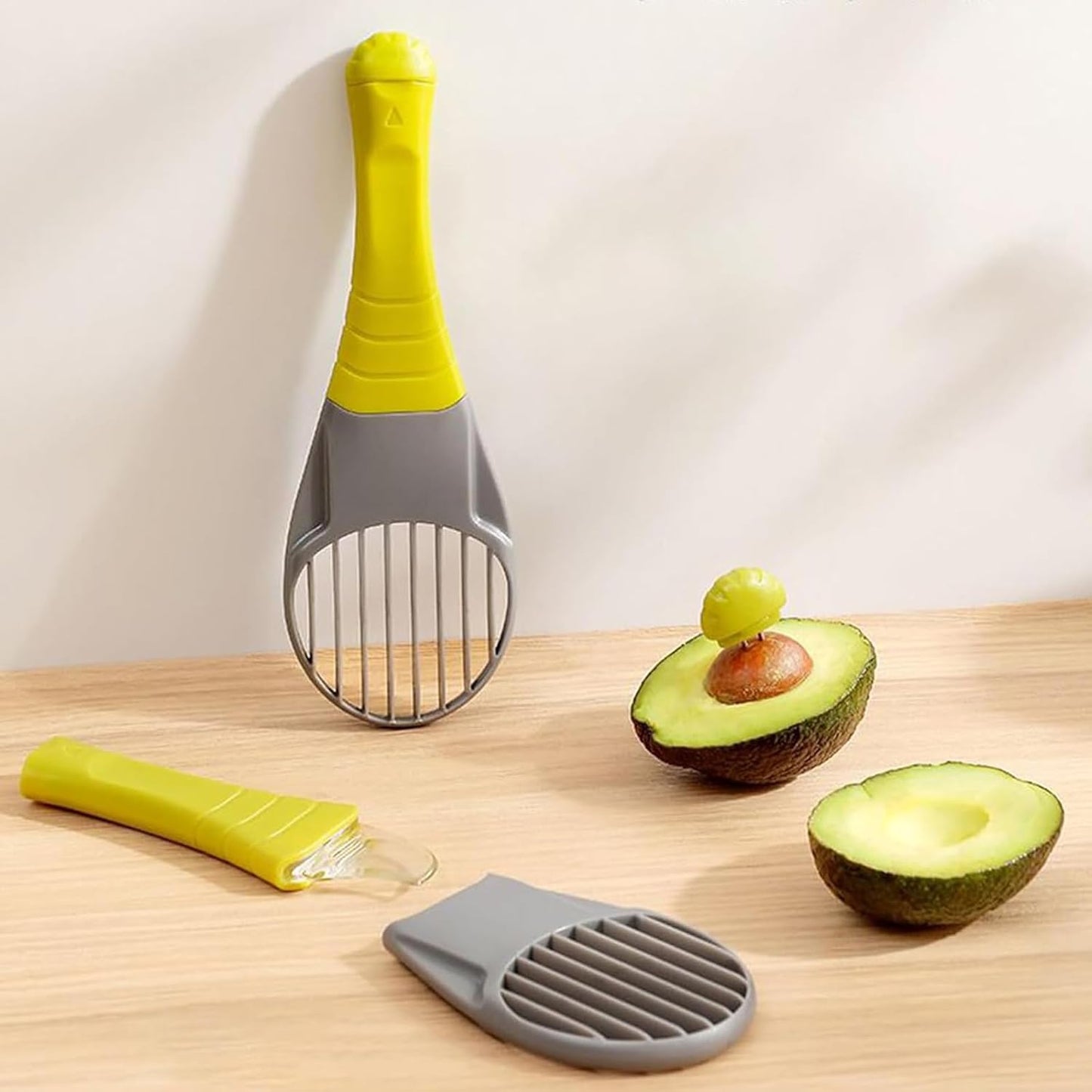 3-in-1 Avocado Slicer Tool with Pit Remover, Avocado Cutter & Peeler, Avocado Cutter Tool,Ergonomic Avocado Knife for Safe Cutting, Avocado Tool for Any Sizes, Avocado Slicers Gift Set