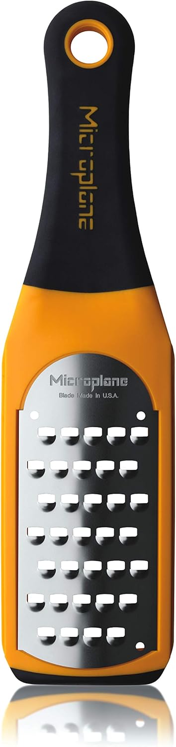 Microplane Artisan Series Cheese Grater and Zester (Extra Coarse, White)