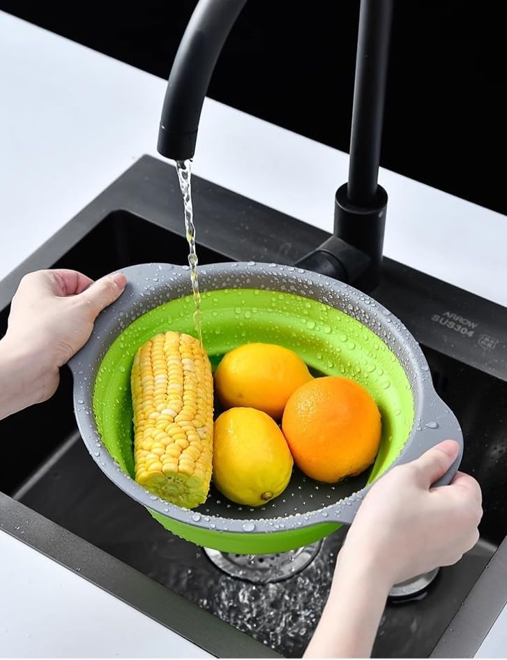 2pcs Collapsible Colander, Round Green Set Folding Silicone strainers for Kitchen, Collapsible Funnel Suitable for Draining Pasta, Vegetables and Fruits, Small