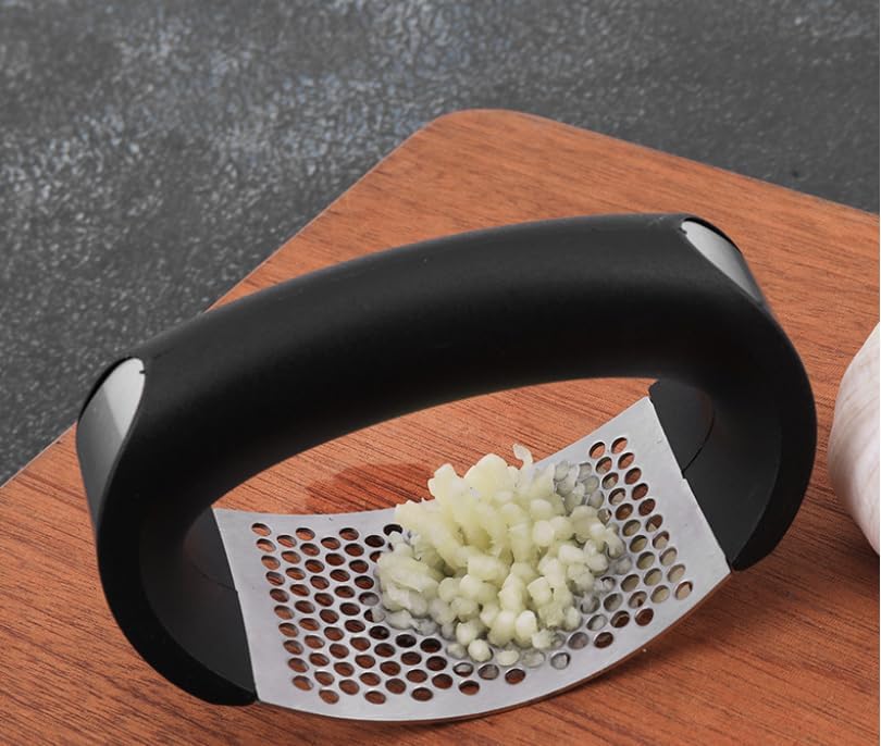 Heavy-Duty Stainless Steel Garlic Press, Manual Garlic Crusher, Paddle-Style Garlic Paste Maker