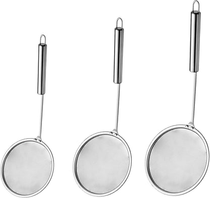 Stainless Steel Fat Skimmer Spoon 4”Multi-Functional Fine Mesh Hot Pot Grease Strainer with 9.4” Heat-Resistant Handle For Frying, Soup, Quinoa, Miso