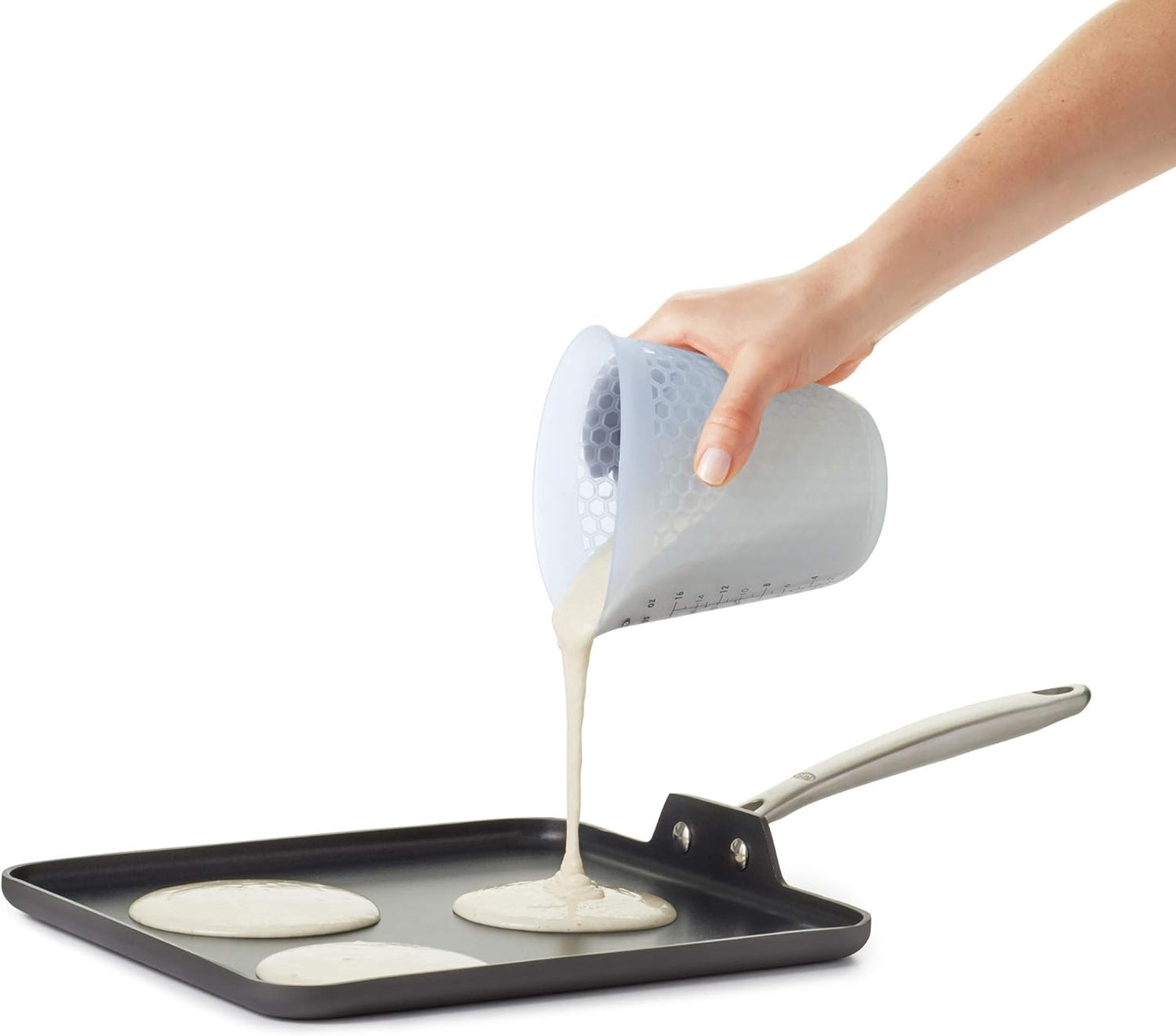 OXO Good Grips 4-Cup Squeeze & Pour Silicone Measuring Cup with Stay-Cool Pattern