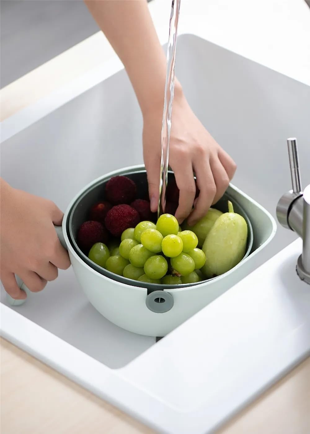 2 in 1 Kitchen Colander Rotating Washing Basket with Handle 2-Qt for Fruits Vegetables Pasta Noodles Washing Basket, BPA Free Plastic, Double-Layer, Detachable