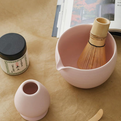 Matcha Whisk Set, Ceramic Matcha Bowl & Whisk Holder, Bamboo Accessory, Modern Design (Matte Crème, Pouring Spout) (Matte Crème)