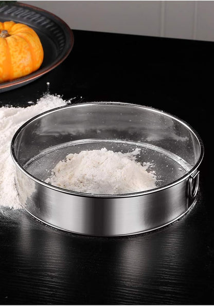 Flour Sifter Round Flour Sieve Strainer with 40 Mesh Premium Rustproof Stainless Steel Fine Mesh for Baking 7.87 inch x 1.97 inch