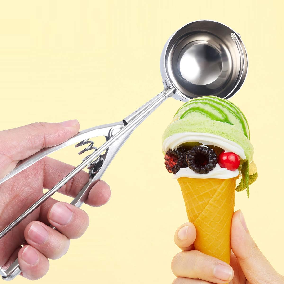 Cookie Scoop Set of 3 Ice Cream Scoop With Trigger 18/8 Stainless Steel Ice Cream Scooper Cookie Scoops for Baking Meatball scoop Melon Baller Fruit Scoop Include Large-Medium-Small Size