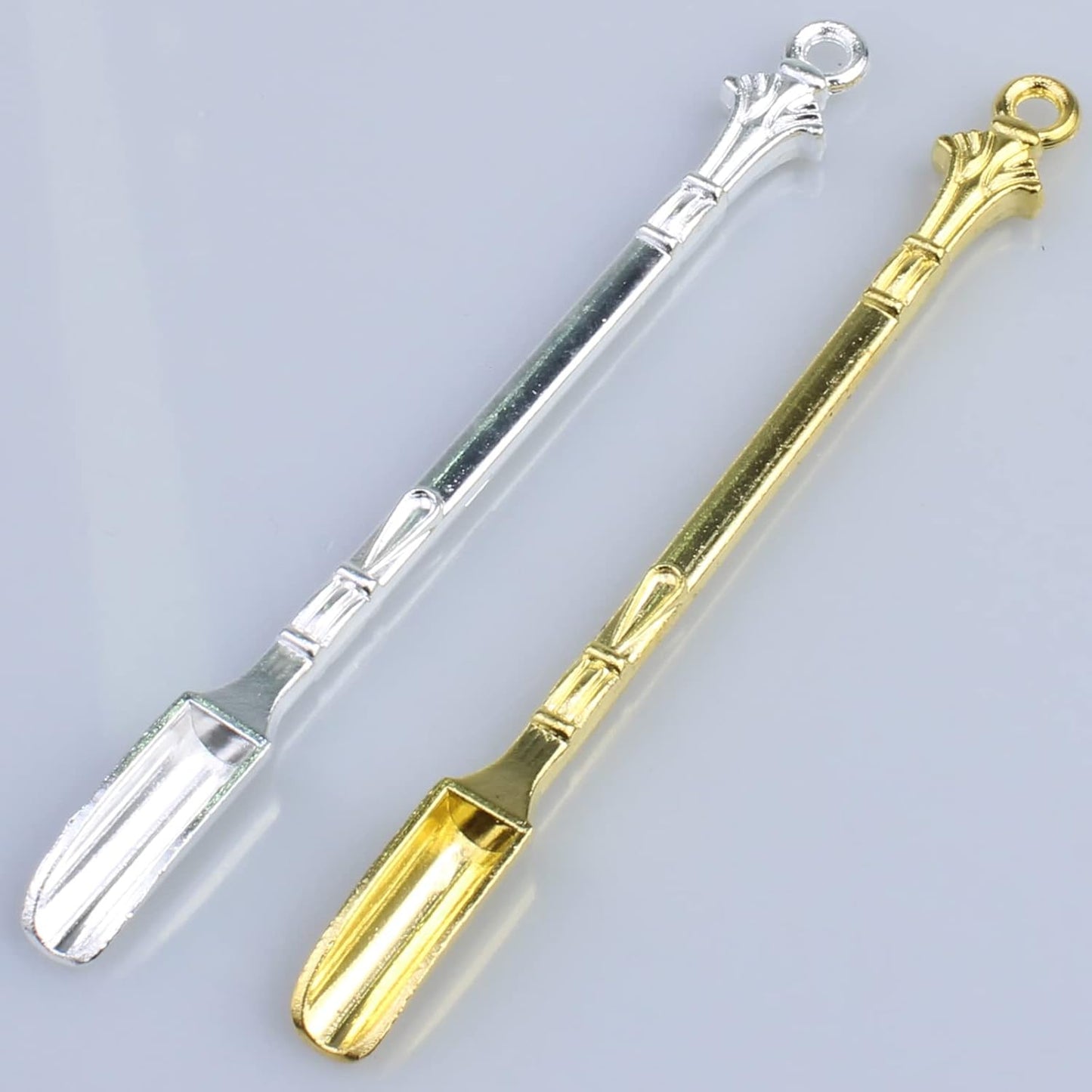 Mini Powder Medicine Scoop 2pcs Metal Shovel Spoon Shovel Scoop with Crystal for Bottle Home Supplies (Antique silver + Bronze)