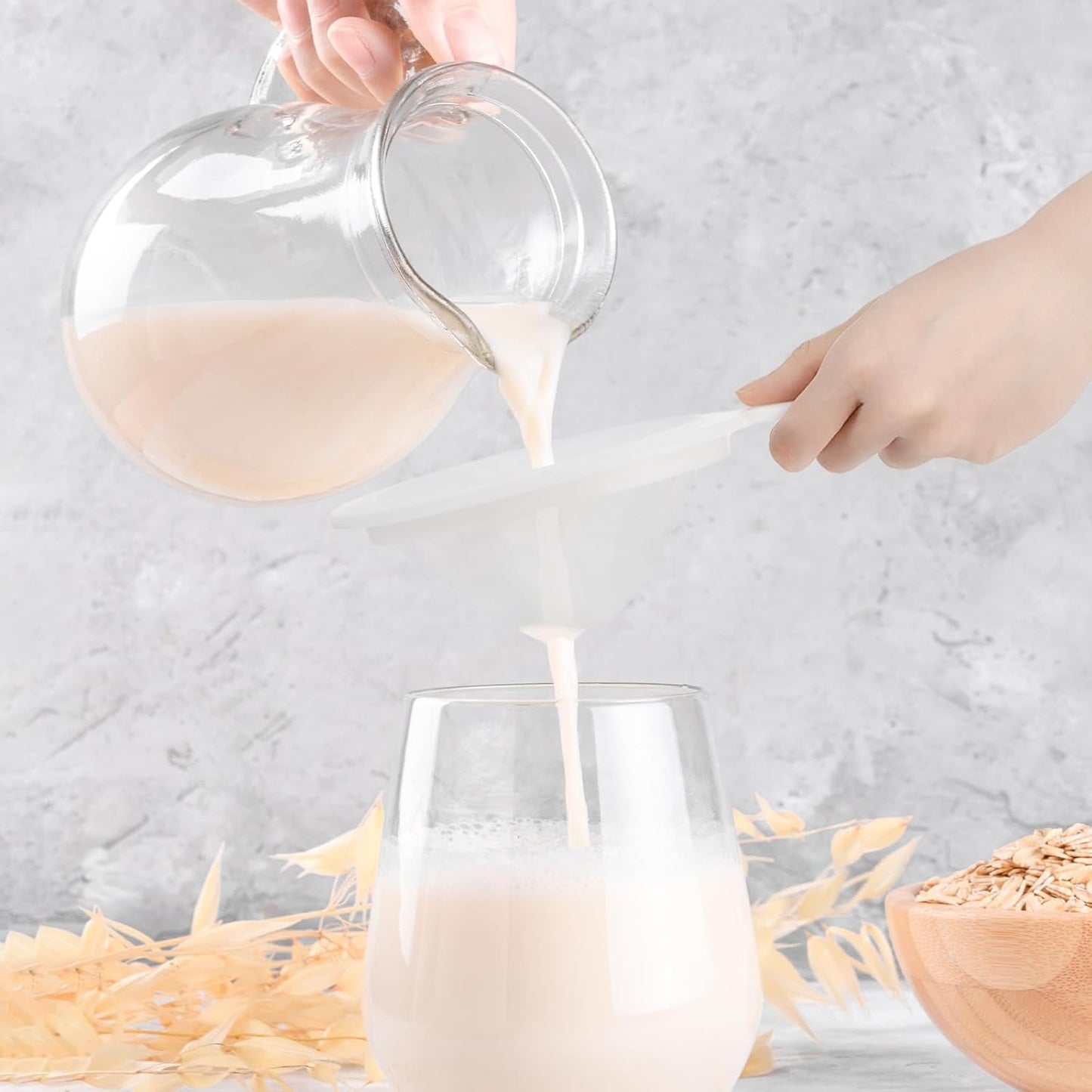 Ultra-Fine Nylon Mesh Strainers Food Yogurt Mesh Reusable Fine Sifter Sieve Plastic Colander with Handle Mini Brine Shrimp Separation Net for Filtering Juice Honey Kitchen Liquids
