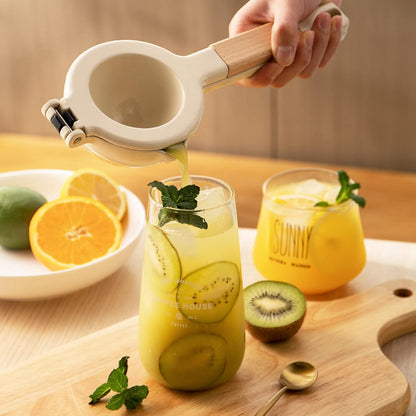 Citrus Squeezer, Metal Manual Juicer Lemon Squeezer with Wooden Handle, Hand Citrus Juicer Kitchen Tool(White)