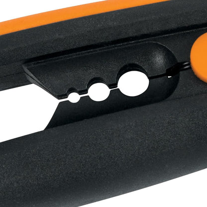 Fiskars 6" Pruning Scissors for Flowers, Buds, Weeds and Small Plants, Garden Snips with Resin Resistant Nonstick Stainless Steel Blades, Gardening Trimmers with Comfortable Handle