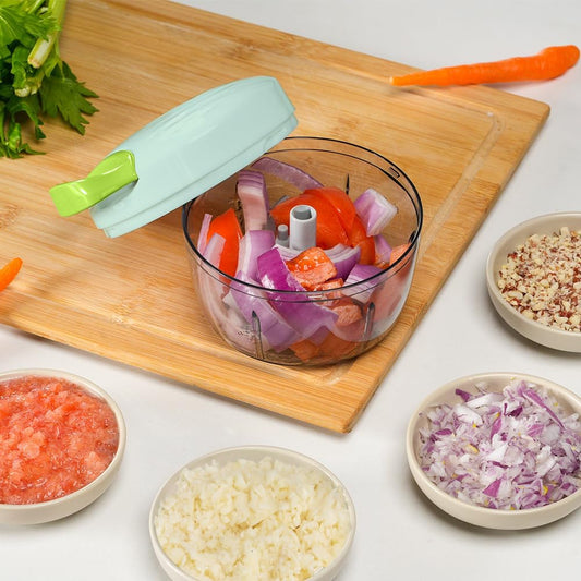 Manual Food Processor Vegetable Chopper 2.3 Cup Small Mini Hand Pull String Onion Chopper Garlic Mincer Cutter with 3 Stainless Steel Blades (Grey, 550 ml)