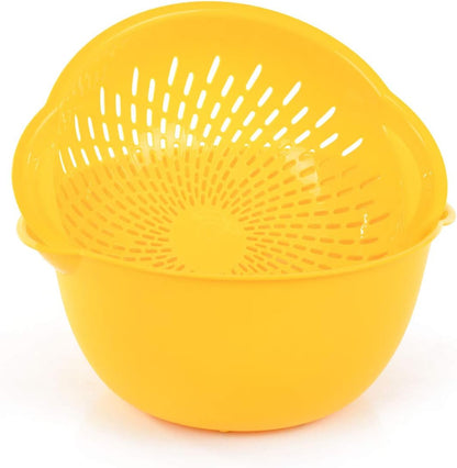 Mintra Home Mixing Bowl w/Colander (Large 4.5L, Red) - For Washing & Draining Fruits And Vegetables - Heavy Duty Plastic for Baking, Cooking Supplies - Dishwasher Safe