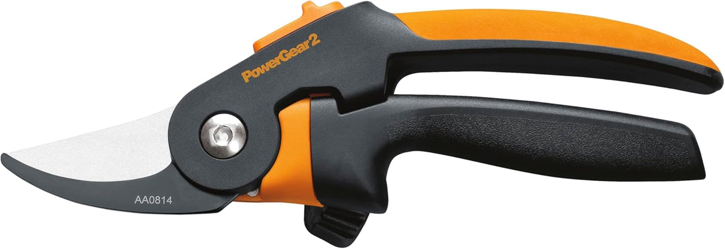 Fiskars PowerGear2 Pruning Shears, Patented Gear Technology & Cam Mechanism Multiplies Leverage, Hardened Steel Bypass Blade, Contoured Rolling Handle Reduces Hand Fatigue, 3/4" Cut Capacity