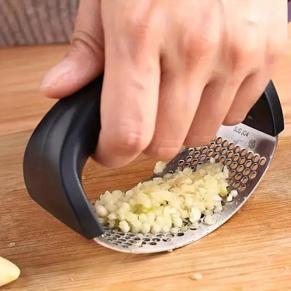 Stainless Steel Garlic Press & Ginger Rocker – Manual Garlic Crusher for Effortless Cooking – Essential Kitchen Tool & Accessory