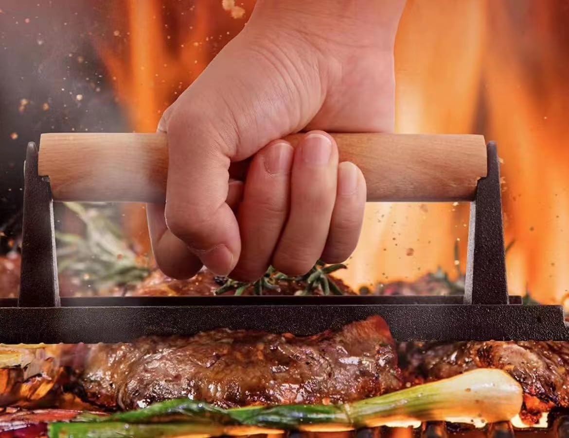 Kitchen Tools Heavy Duty Cast Iron Smash Burger Press Round Barbecue Meat Flat Press with Anti Scalding Wooden Handle with Handle for Griddle, Sandwich, Nonstick Pan