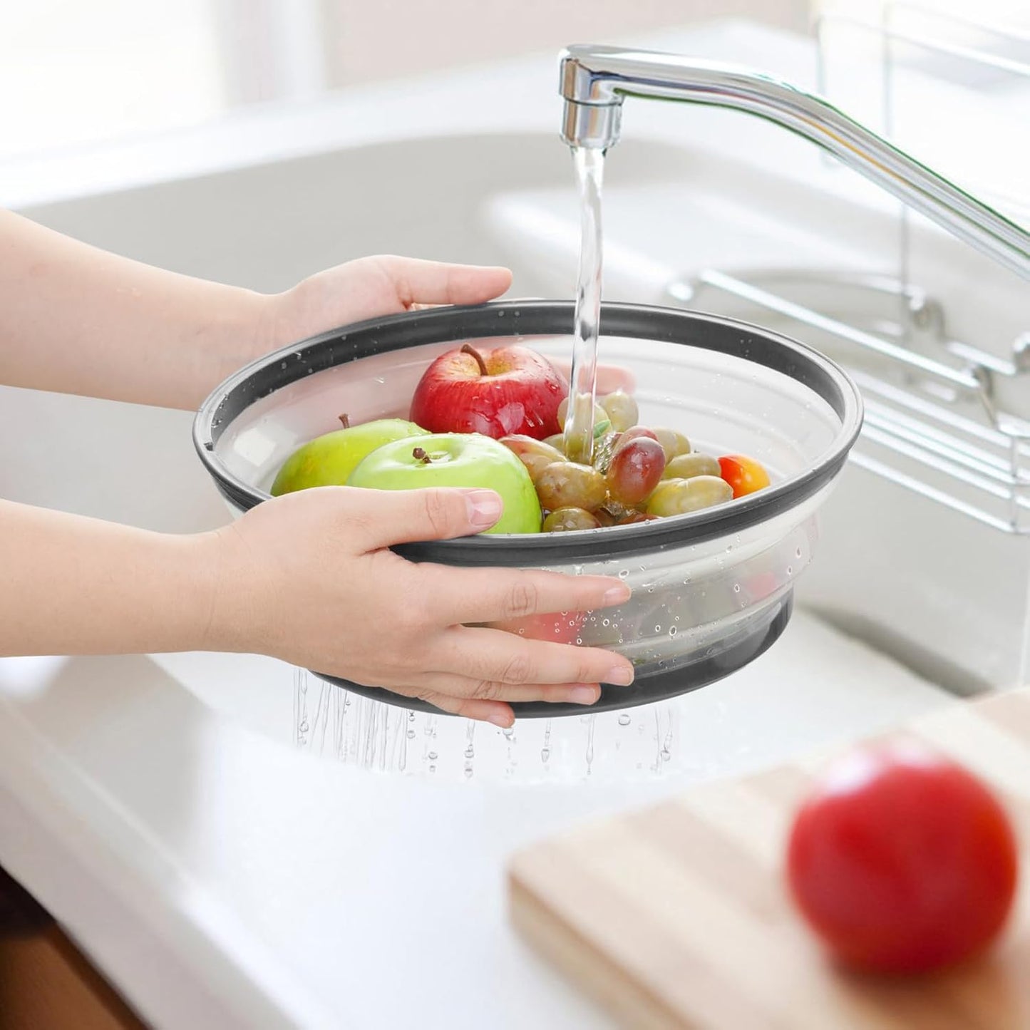 Collapsible Microwave Splatter Cover for Food, Vented Microwave Plate Cover Lid 10.5 inch, BPA-Free Silicone & Plastic, Dishwasher Safe, Multipurpose Colander for Fruit Vegetable, Black
