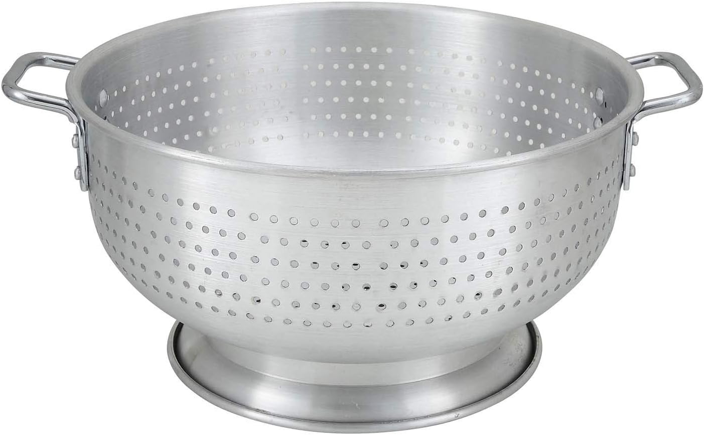 Winco Aluminum Colander with Base, 8-Quart, Medium