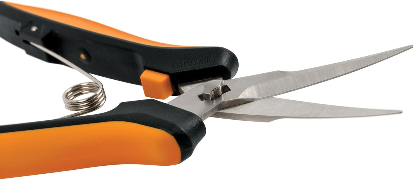 Fiskars 6" Pruning Scissors for Flowers, Buds, Weeds and Small Plants, Garden Snips with Resin Resistant Nonstick Stainless Steel Blades, Gardening Trimmers with Comfortable Handle