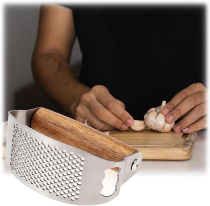 Stainless Steel Garlic Presser & Bottle Opener, Wooden Handle Garlic Press Rocker, Garlic Mincer Tool Garlic Chopper Hand Garlic Grinder, Hand Press Garlic Dicer Garlic Crusher (1 Pack)