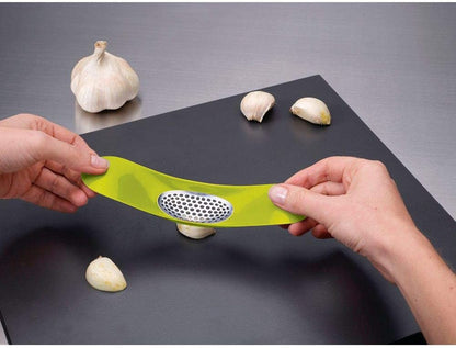 Joseph Joseph Garlic Rocker Crusher Mincer Press Plastic Dishwasher Safe, Green