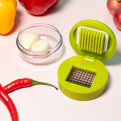 Garlic Press Stainless Steel Manual Mincer Slicer Grater Compact Garlic Chopper Kitchen Gadget for Home Restaurant