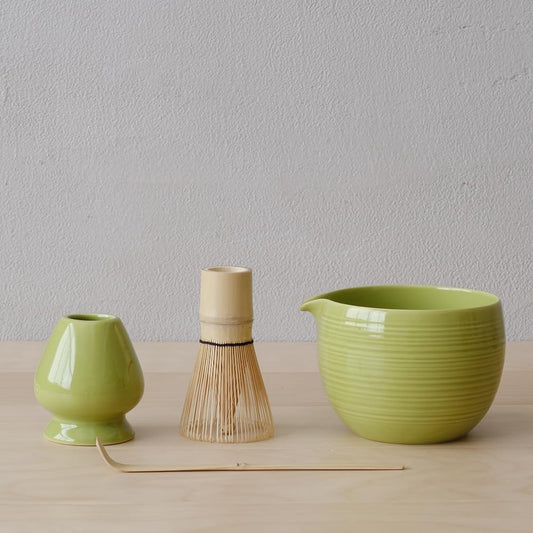 Matcha Whisk Set, Ceramic Matcha Bowl & Whisk Holder, Bamboo Accessory, Modern Design (Matte Crème, Pouring Spout) (Matte Crème)