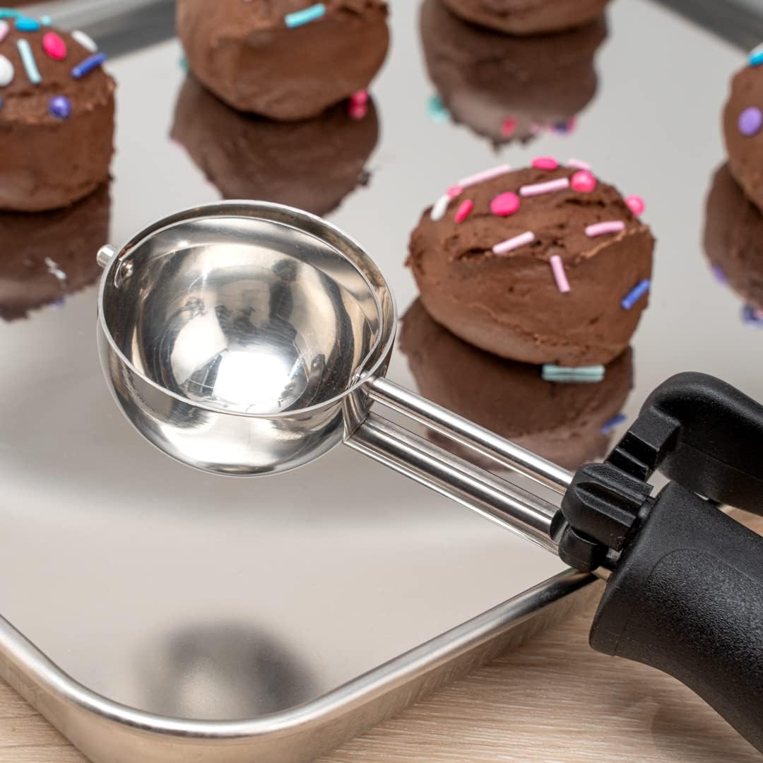 Restaurantware Ice Cream Scoop 1 Case 3.75 oz Stainless Steel Portioner Commercial Kitchen Tool Comfortable Grip Dishwasher-Safe Ambidextrous Handle