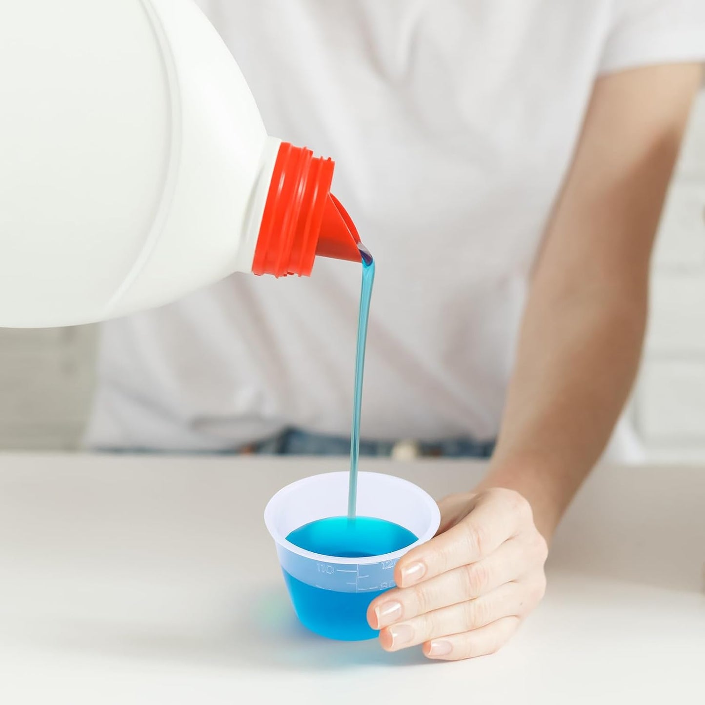 2 PCS Laundry Measuring Cup 120ml Laundry Detergent Washable Cup for Liquid Detergent Reusable Plastic Liquid Measuring Cups for Home
