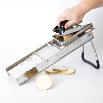 Foldable Mandoline Veggie Slicer, Interchangeable Blades for All-In-One Vegetable Slicing, Easy to Clean, Store Flat