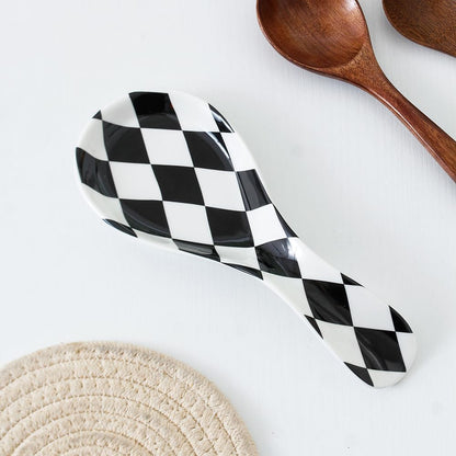Ceramic Spoon Rest for Stove Top, Checkered Spoon Holder Utensil Rest, Cute Spoon Rests for Coffee Bar Kitchen Decor Cooking Gift for Housewarming (Black)