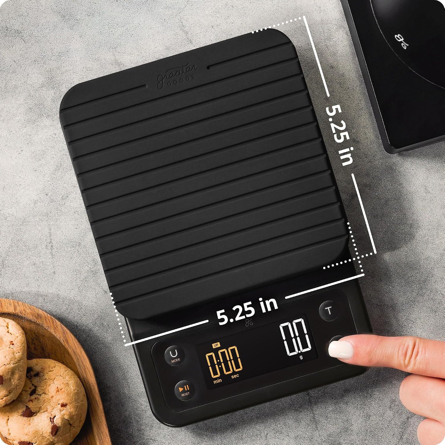 Coffee Scale with Timer, 0.1g Precision Digital Espresso & Pour Over Scale for Chemex, V60, Drip & Matcha Weighing, Waterproof Silicone Cover, 6.6lb Barista Brew Capacity (Onyx Black)