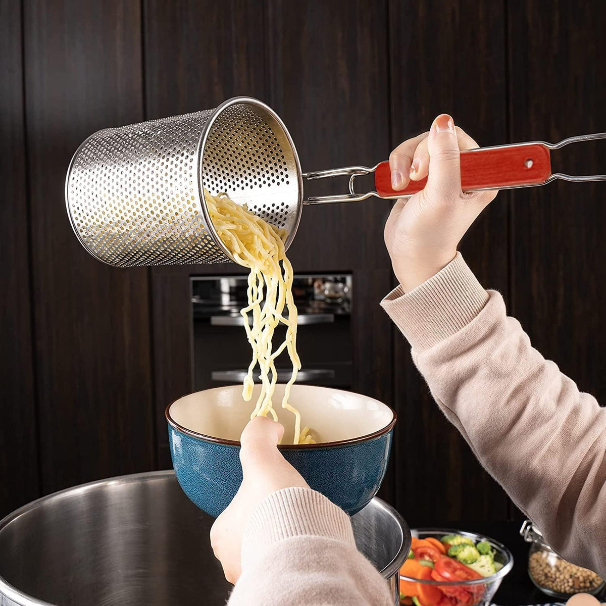 Micro-Perforated Stainless Steel Pasta Basket Mesh Spider Food Dumpling Noodle Strainer,Fine Mesh Skimmer Kitchen Fine Sieve Mesh Strainer with Wooden Handle (Strainer, 12cm)