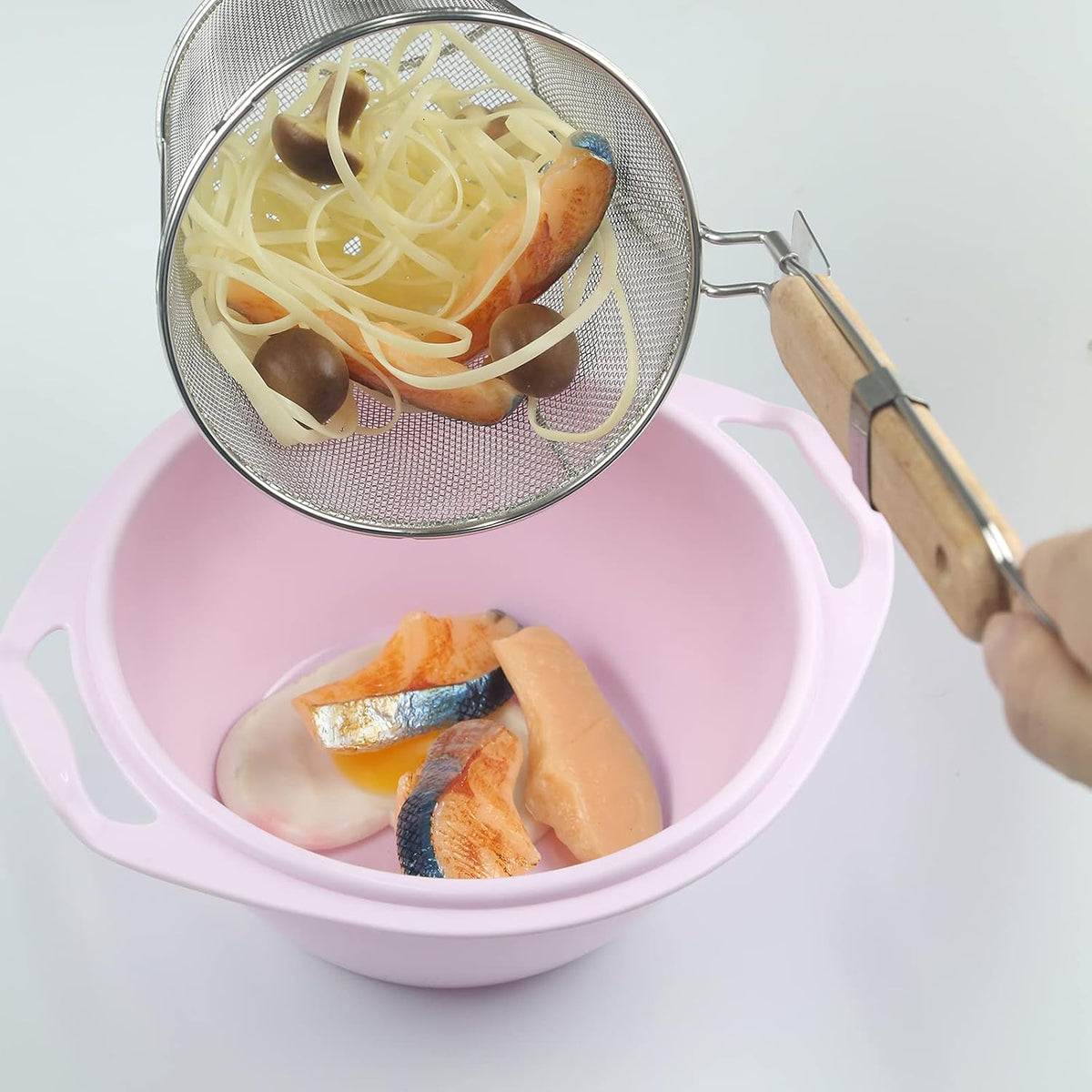 Micro-Perforated Stainless Steel Pasta Basket Mesh Spider Food Dumpling Noodle Strainer,Fine Mesh Skimmer Kitchen Fine Sieve Mesh Strainer with Wooden Handle (Strainer, 12cm)