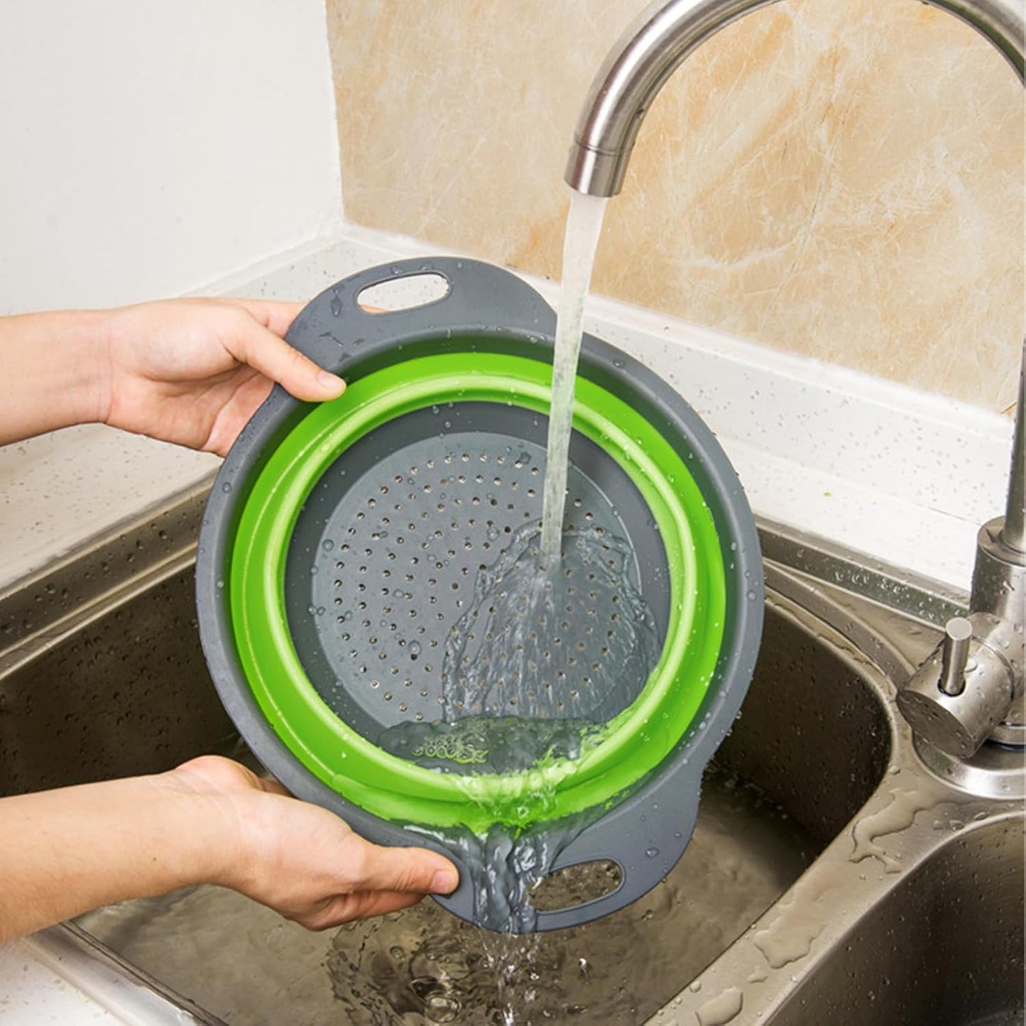 Collapsible Colander Set of 3, Space-Saving Foldable Strainer for Kitchen, 3 Sizes Food Strainer for Draining Pasta, Vegetable and Fruit, Kitchen Gadgets for Home Use and Outdoor Camping (Blue)