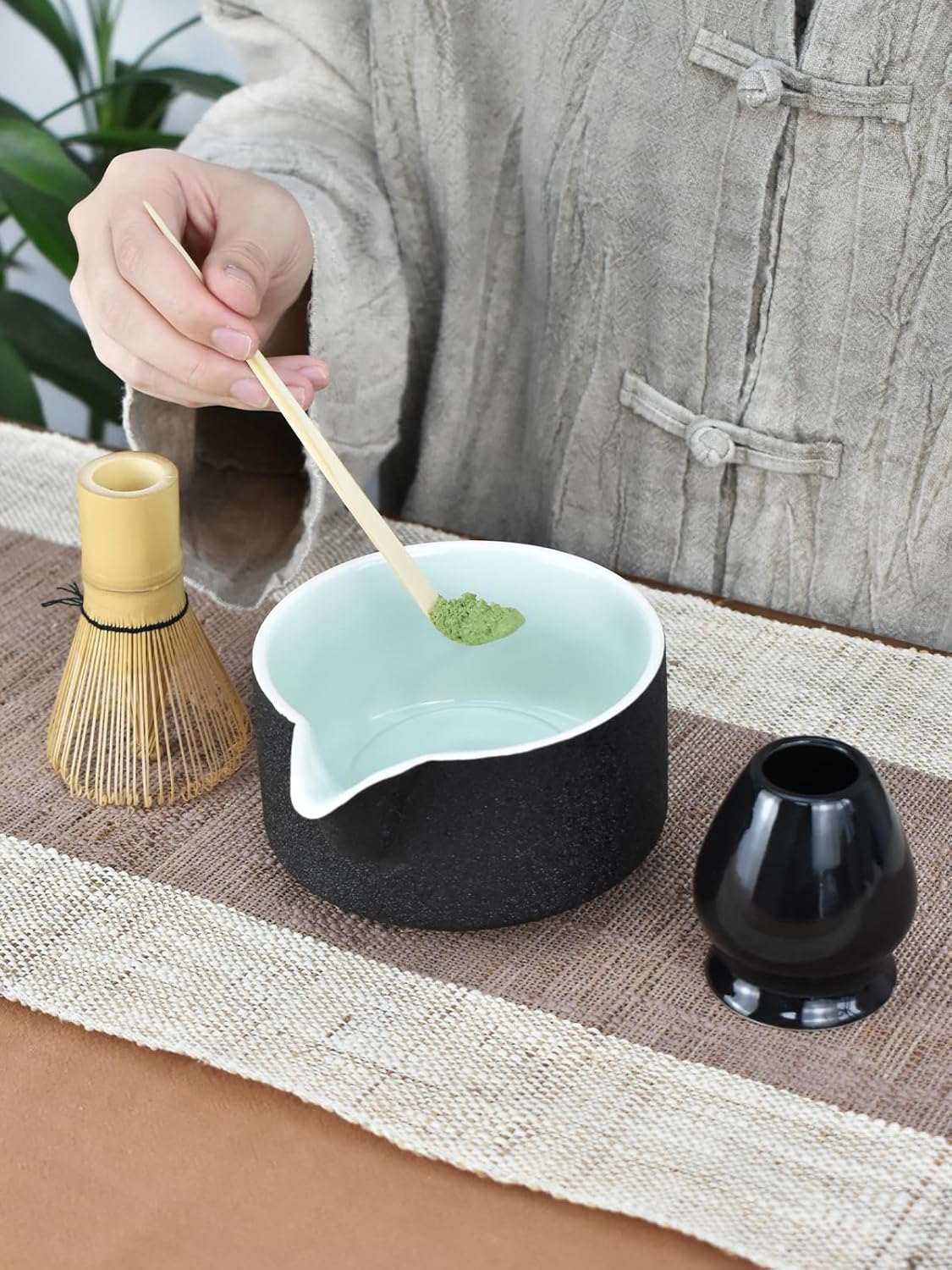 Artcome 4 Pcs Complete Matcha Ceremony Kit - Japanese Bowl With Pouring Spout, Whisk, Holder, Scoop - Tea Set for Making Usucha, Koicha and Latte (Green)