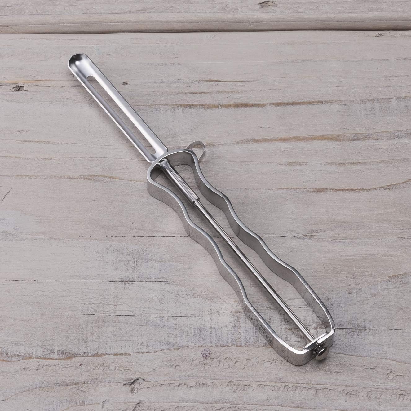 Kai Select 100 T-Peeler