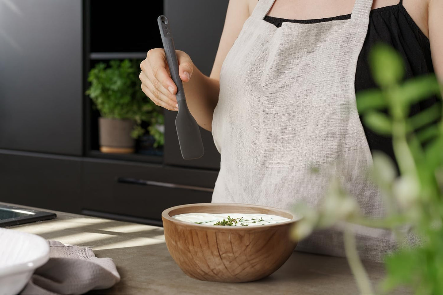 Zyliss E980220 Spoontula Large, Sustainable Wheatstraw/Silicone, Cooking Spoon/Spatula, Heat Resistant Silicone Head, Beluga Grey, 12.2" X 2.4", Dishwasher Safe, 5 Year Guarantee