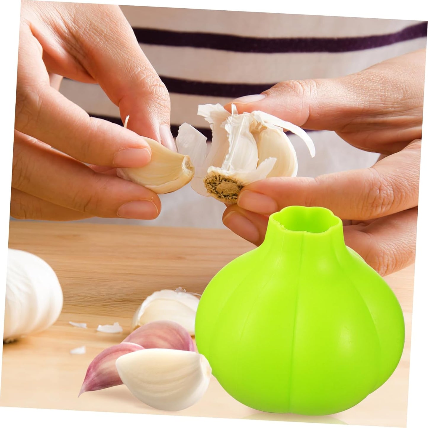 VICASKY Silicone Garlic Peeler Tube Easy Peel Tool for Garlic Skin Removal Portable Lightweight Kitchen Accessory Safe Non Slip Design and Practical for Home Cooking and Bbq