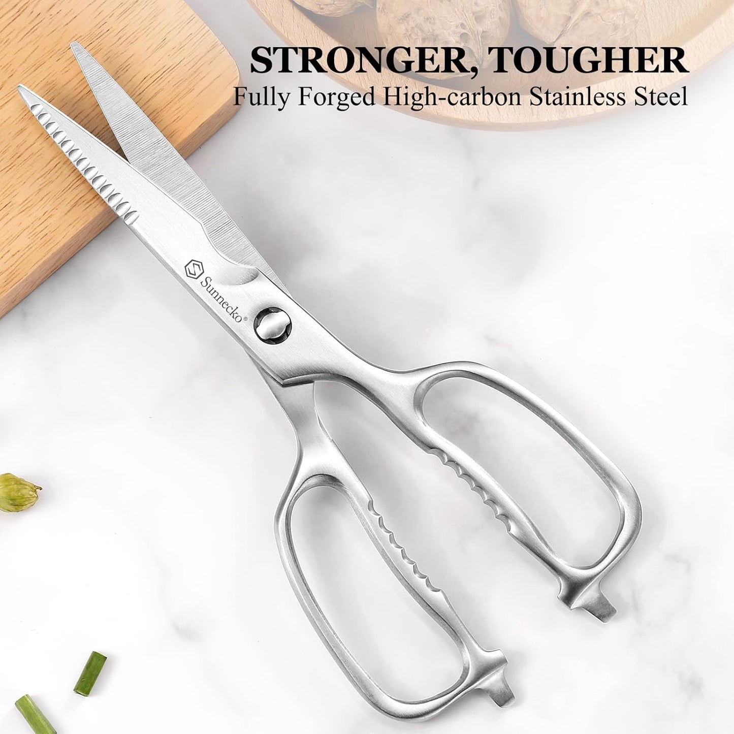 Sunnecko Kitchen Scissors All Purpose Heavy Duty Scissors Titanium Coated, Kitchen Shears for Food, Micro Serrated with Detachable Blades