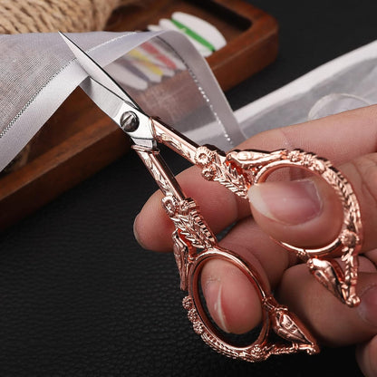 YOUGUOM Sewing Embroidery Scissors, Small Thread Scissor for Craft Artwork Needlework Yarn Knitting Detail Snips, Black Cute Bird Shears