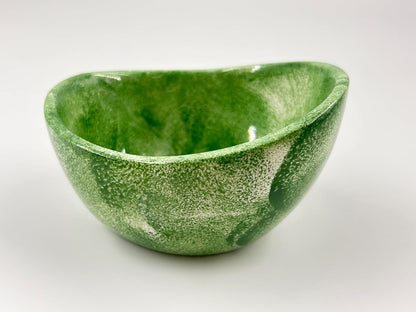 Ceramic Herb Stripper Bowl with Multi-Size Holes, Handmade Kitchen Tool, White (Green)