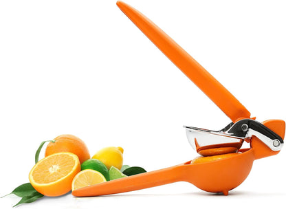 Chef'n FreshForce Lemon Squeezer Citrus Juicer, Manual Hand Press with Dual-Gear Power for Maximum Juice Extraction, Durable, Lime Green