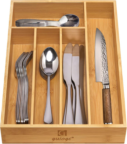 guiogc Bamboo Silverware Drawer Organizer, Kitchen Small Silverware Organizer, Utensil Tray Holder, Cutlery Tray for Spoons, Forks, Knives, Suitable for a family of 2-4